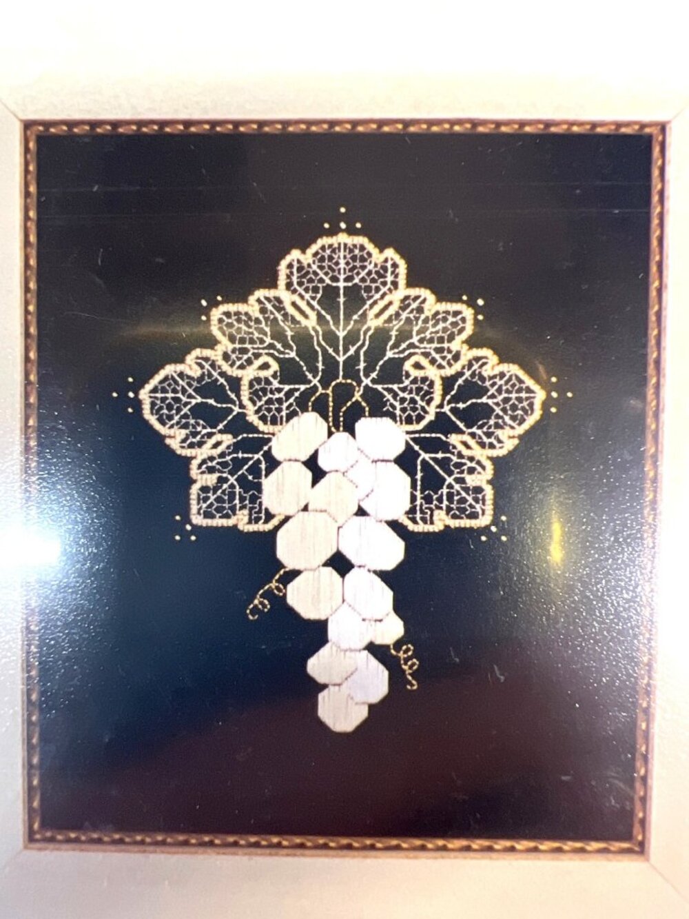 Glouchester Grapes Black & White Cross-Stitch Pattern By Simply Old-Fashioned